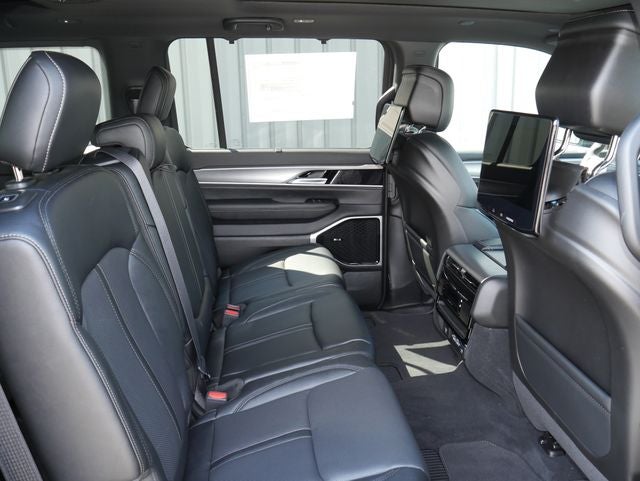 2026 Jeep Grand Wagoneer Limited Altitude