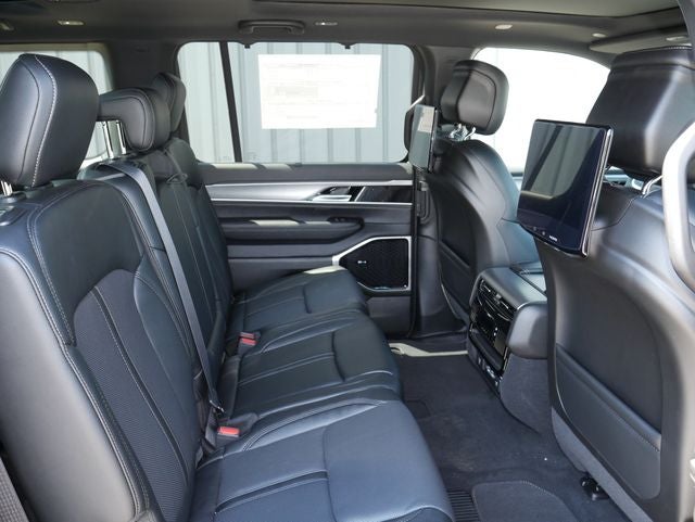 2026 Jeep Grand Wagoneer Limited Altitude