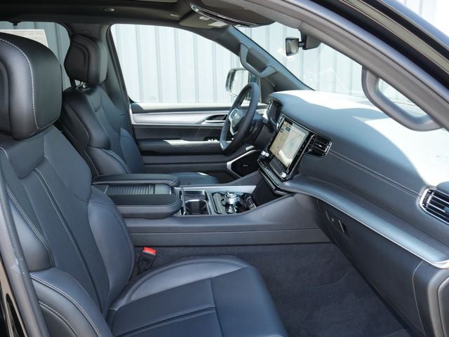 2026 Jeep Grand Wagoneer Limited Altitude