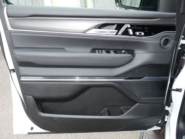 2026 Jeep Grand Wagoneer Summit Obsidian