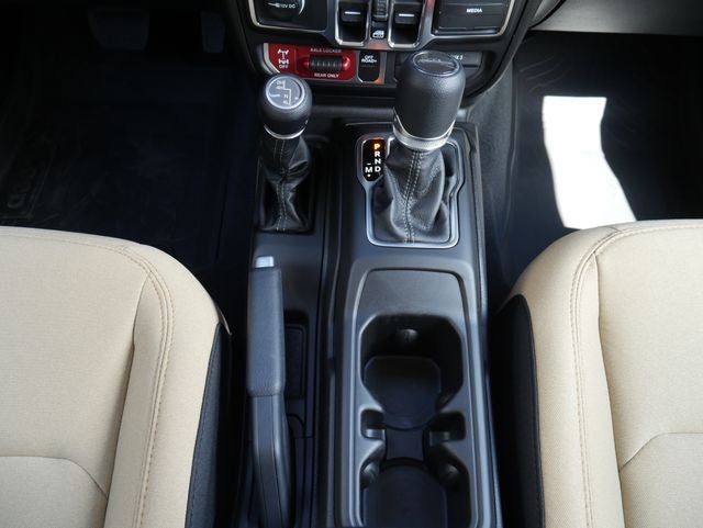 2026 Jeep Gladiator Convoy