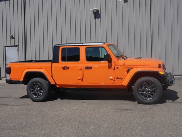 2026 Jeep Gladiator Sport S