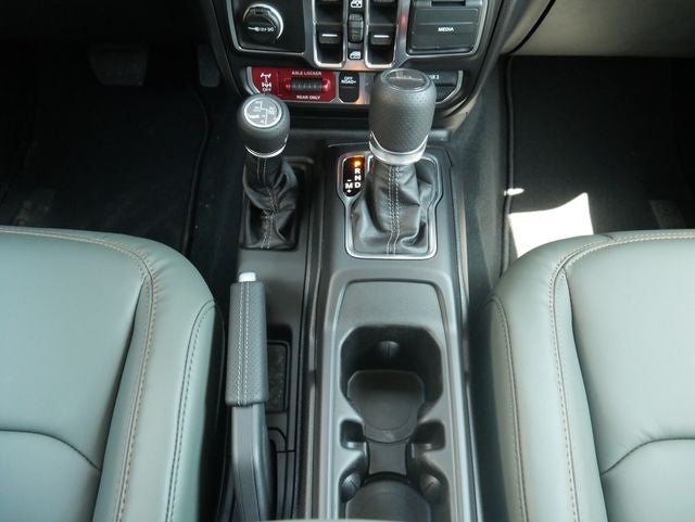 2026 Jeep Gladiator Mojave X X