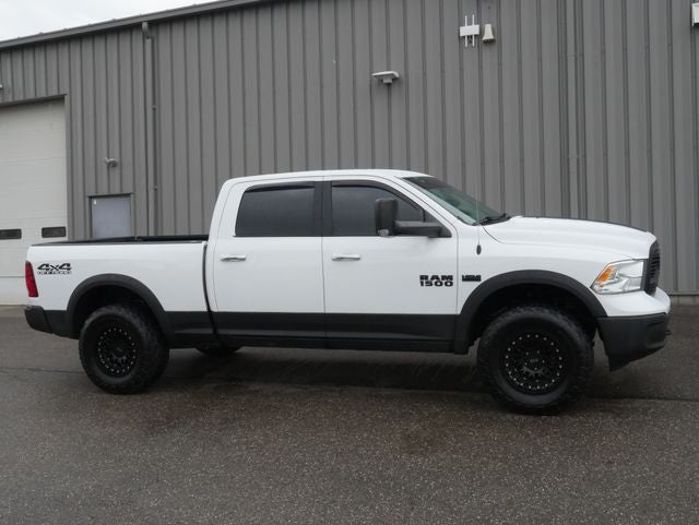 2017 RAM 1500 SLT