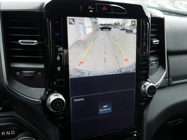 2025 RAM 1500 Big Horn/Lone Star Night Edition