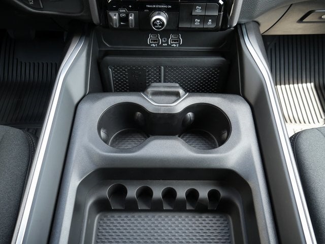 2026 RAM 1500 Big Horn/Lone Star Night Edition