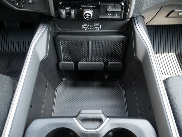 2026 RAM 1500 Big Horn/Lone Star Night Edition