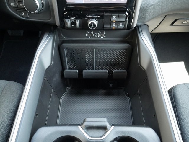 2026 RAM 1500 Big Horn/Lone Star Night Edition