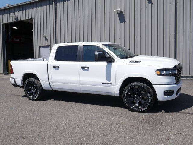 2026 RAM 1500 Big Horn/Lone Star Night Edition