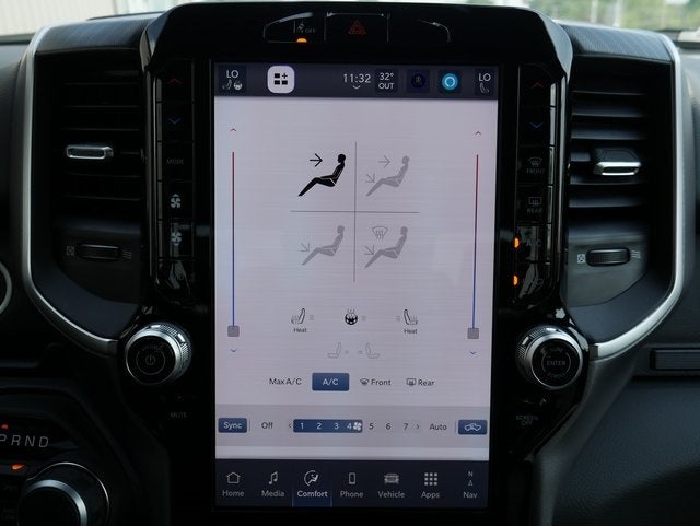 2026 RAM 1500 Big Horn/Lone Star Night Edition