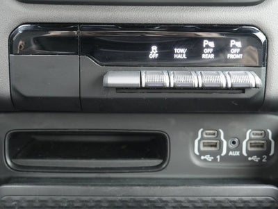 2022 RAM 1500 Big Horn/Lone Star Night Edition