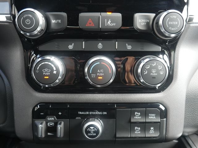 2026 RAM Ram 1500 Big Horn/Lone Star Night Edition