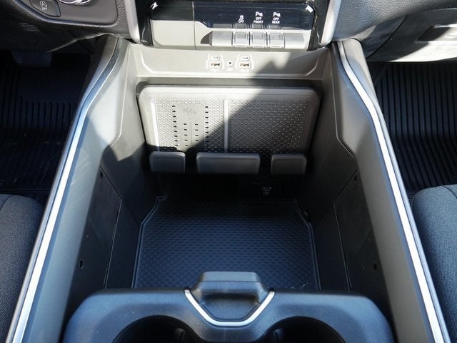 2026 RAM 1500 Big Horn/Lone Star Night Edition