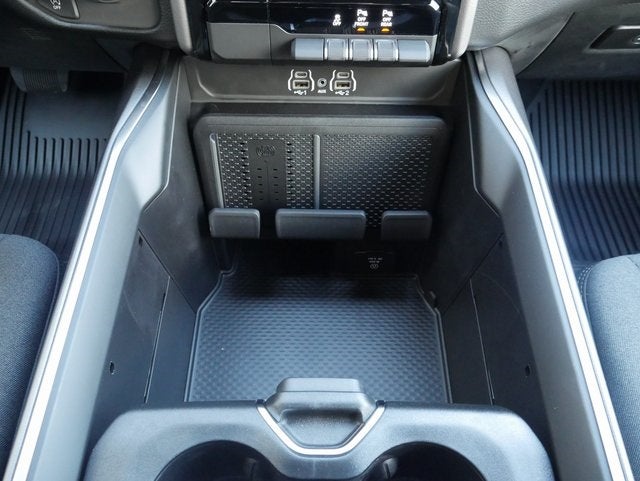 2026 RAM 1500 Big Horn/Lone Star Night Edition