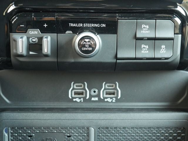 2026 RAM 1500 Big Horn/Lone Star Night Edition
