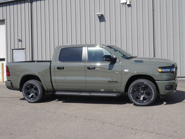2026 RAM 1500 Big Horn/Lone Star Night Edition