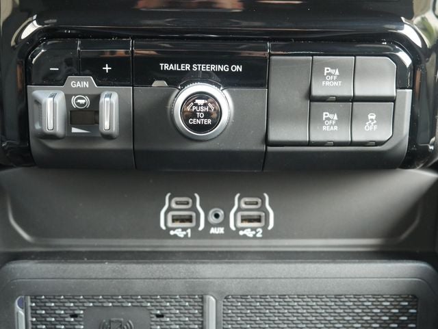 2026 RAM Ram 1500 Big Horn/Lone Star Night Edition