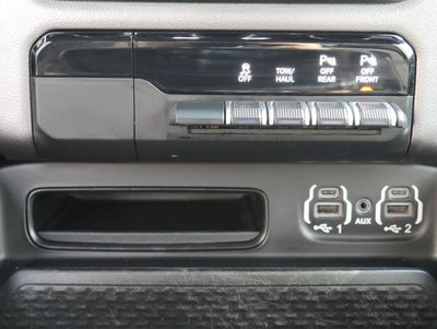 2020 RAM 1500 Big Horn/Lone Star Night Edition
