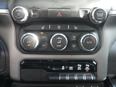2020 RAM 1500 Big Horn/Lone Star Night Edition
