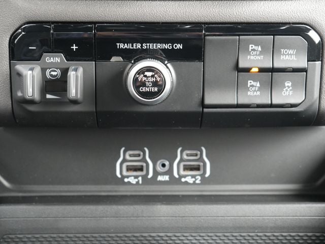 2026 RAM Ram 1500 Big Horn/Lone Star Night Edition