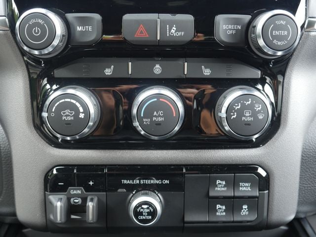 2026 RAM 1500 Big Horn/Lone Star Night Edition