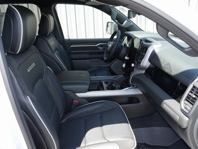 2026 RAM 1500 Laramie Night Edition