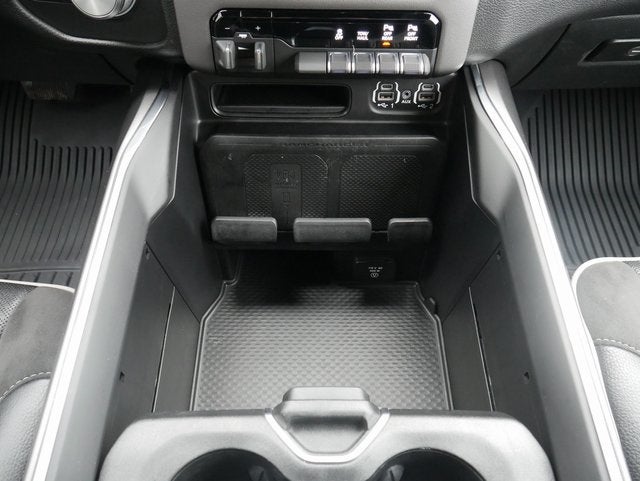 2022 RAM 1500 Laramie Night Edition