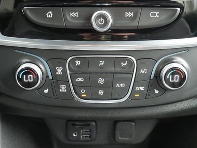 2022 Chevrolet Traverse LT Leather