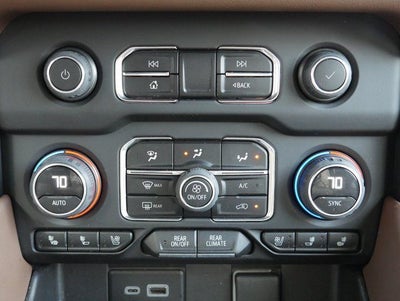 2023 Chevrolet Suburban High Country