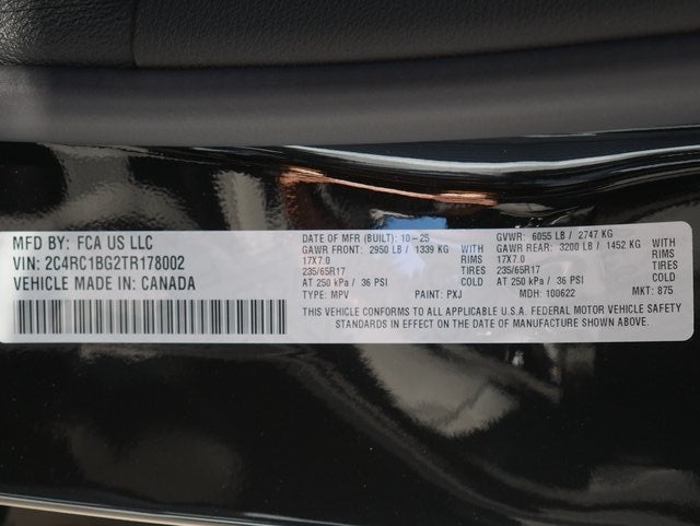 2026 Chrysler Pacifica Select