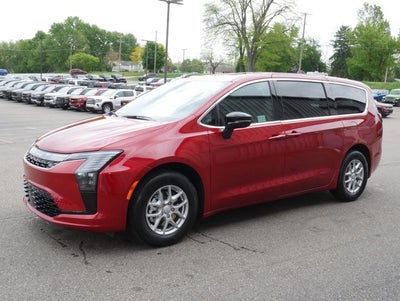 2027 Chrysler Pacifica Select