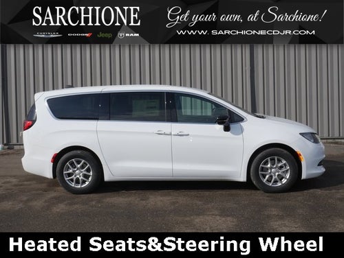 2026 Chrysler Voyager LX