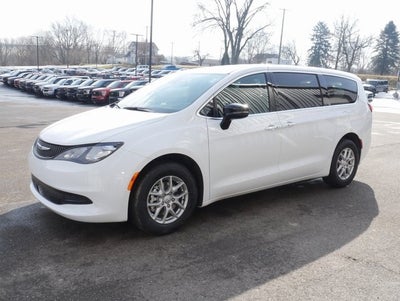 2026 Chrysler Voyager LX