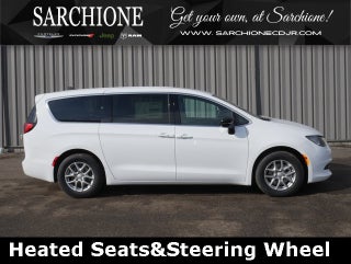 2026 Chrysler Voyager LX