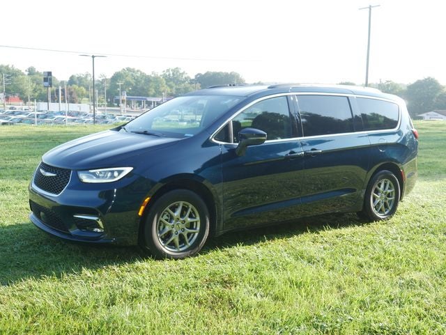 2022 Chrysler Pacifica Touring