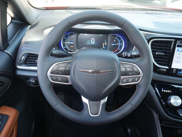 2025 Chrysler Pacifica Hybrid Pinnacle