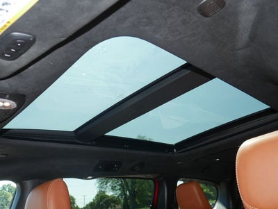 2025 Chrysler Pacifica Hybrid Pinnacle
