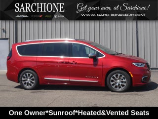 2025 Chrysler Pacifica Hybrid Pinnacle