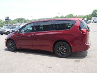 2022 Chrysler Pacifica Hybrid Limited