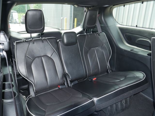 2022 Chrysler Pacifica Hybrid Limited