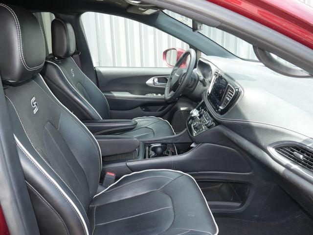 2022 Chrysler Pacifica Hybrid Limited