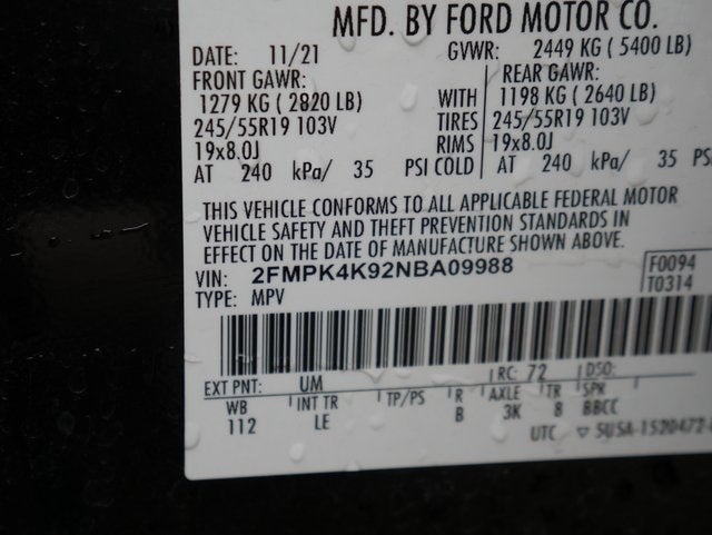 2022 Ford Edge Titanium