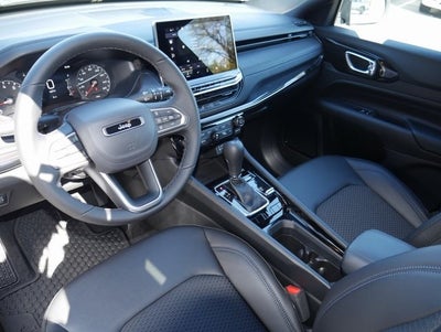 2025 Jeep Compass Altitude