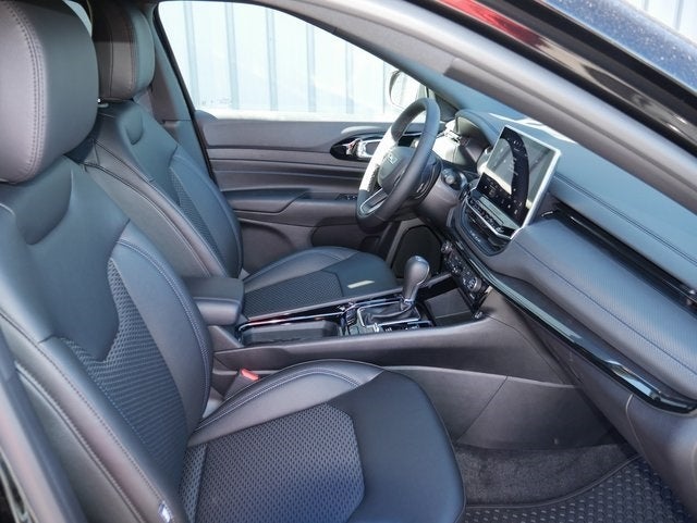 2025 Jeep Compass Altitude