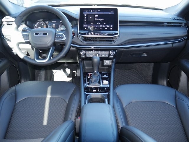 2025 Jeep Compass Altitude