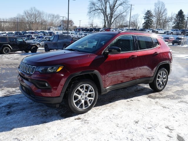 2022 Jeep Compass Latitude Lux