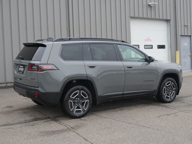 2026 Jeep Cherokee Laredo