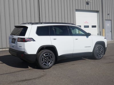 2026 Jeep Cherokee Laredo