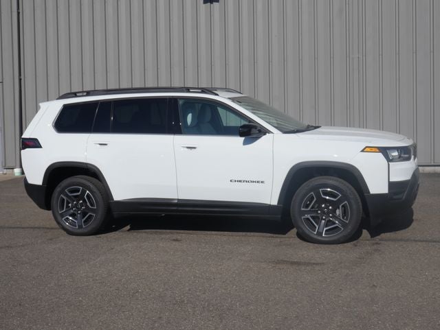 2026 Jeep Cherokee Laredo