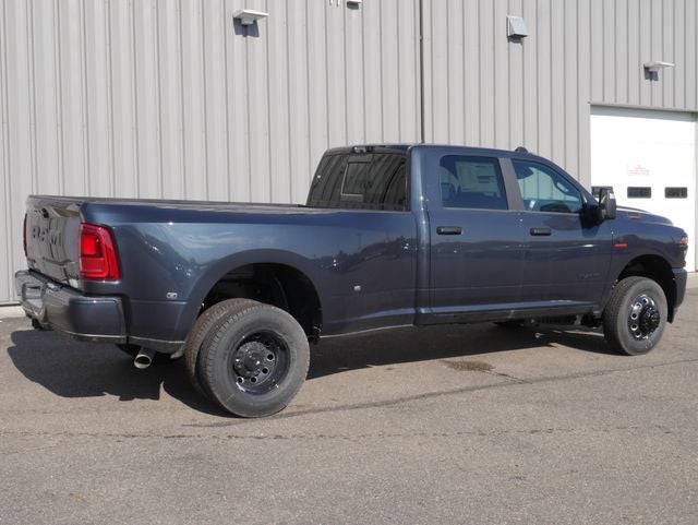 2026 RAM 3500 Big Horn Night Edition